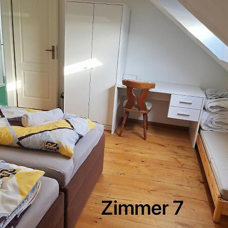 Zimmer In Ein Haus Mit Waschmaschine Hotel Monchengladbach Exterior photo